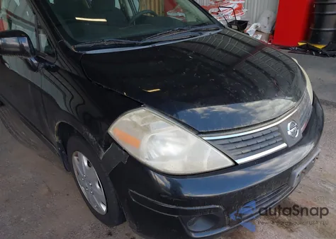 2008 Nissan Versa 1.8S из США, поврежденный, VIN 3N1BC13E28L376097